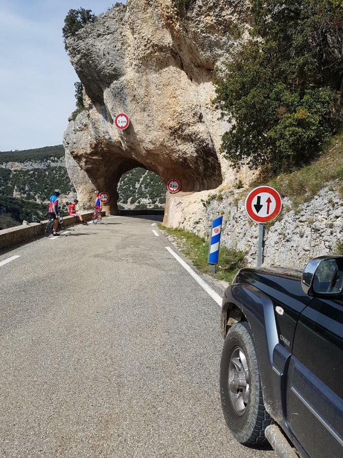 Chambre Pour Cyclistes Au Mt Ventoux Le Barroux Zewnętrze zdjęcie