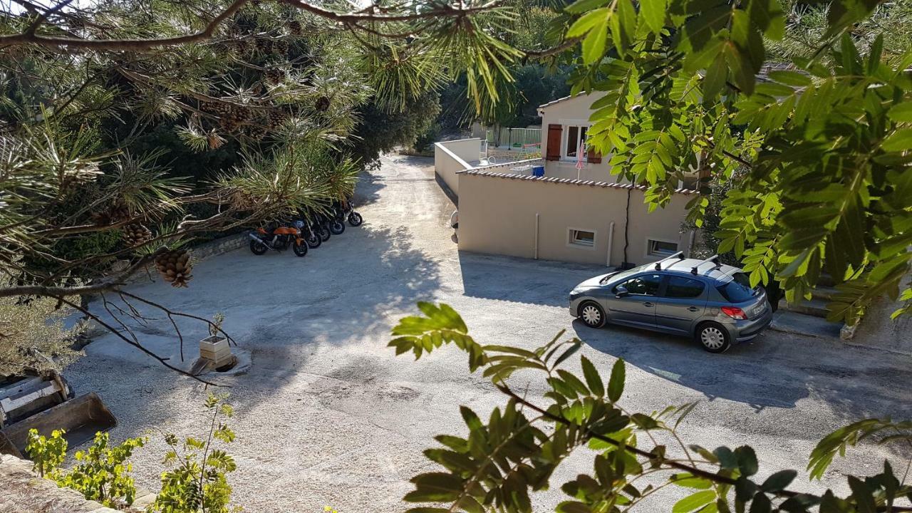 Chambre Pour Cyclistes Au Mt Ventoux Le Barroux Zewnętrze zdjęcie